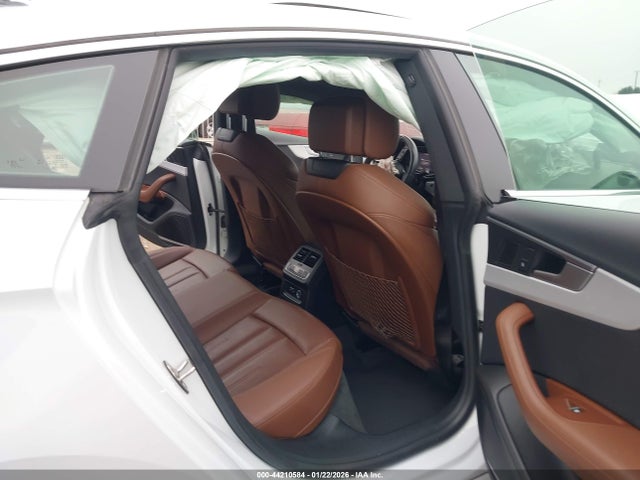2019 AUDI A5 WAUENCF56KA065604 Photo 7