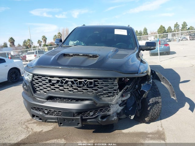 1C6SRFUP0SN713504 RAM 1500 Rho 4x4 5&#039;7 Box