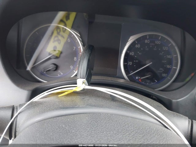 44210690 :رقم المزاد ، JN1EV7EKXHM362113 vin ، 2017 Infiniti Q60 3.0t Premium مزاد بيع