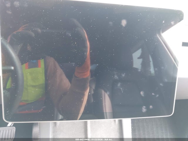 2024 TESLA MODEL Y 7SAYGDEE6RA236385 Photo 6