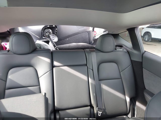 2024 TESLA MODEL Y 7SAYGDEE6RA236385 Photo 7