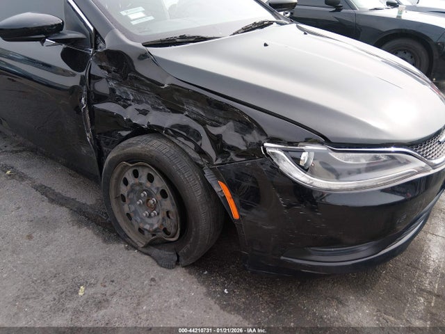 Chrysler 200 LX 2016 1C3CCCFB8GN139471 Image 6
