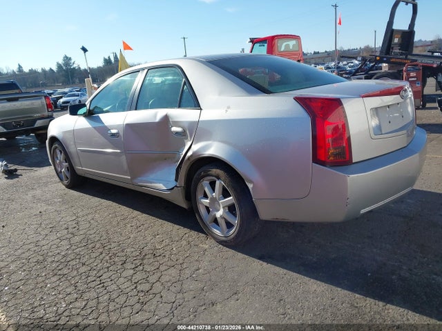 2004 CADILLAC CTS 1G6DM577840190452 Photo 2