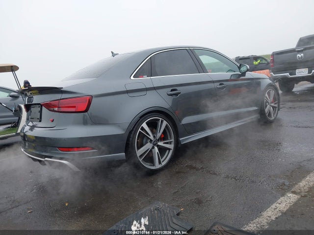 2018 AUDI RS 3 WUABWGFF7J1902963 Photo 3