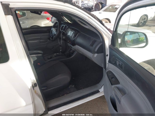 Toyota Tacoma 2015 5TFTX4CN9FX067607 Image 5
