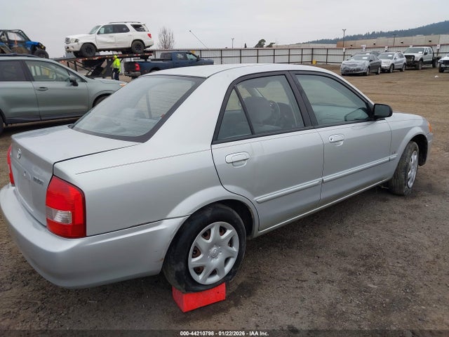 2000 Mazda Protege Dx/lx მანქანა იყიდება აუქციონზე, vin: JM1BJ222XY0197075, აუქციონის ნომერი: 44210798