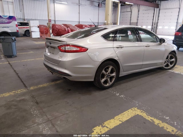 3FA6P0HD5GR282939 Ford FUSION SE
