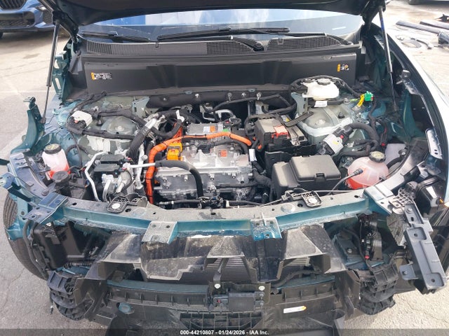 1GYC3KML9TZ704874 Cadillac Vistiq Luxury