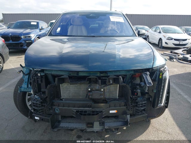 1GYC3KML9TZ704874 Cadillac Vistiq Luxury