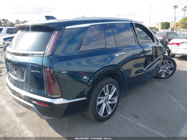 1GYC3KML9TZ704874 Cadillac Vistiq Luxury