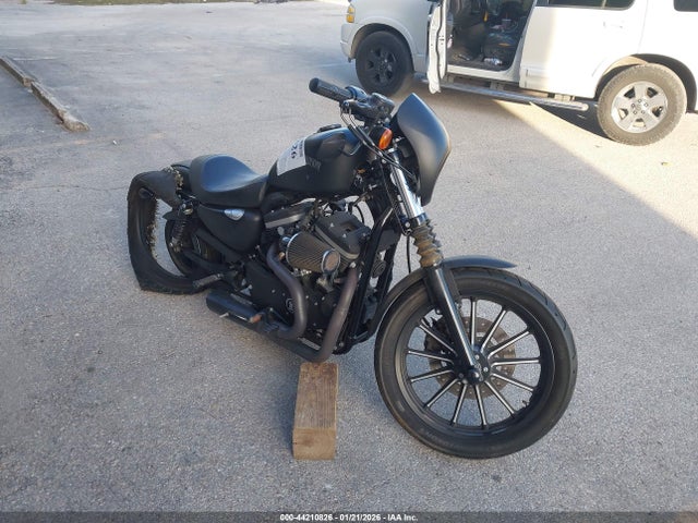 2012 HARLEY-DAVIDSON XL883 1HD4LE211CC423716