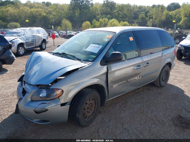 44210842 :رقم المزاد ، 1C8GJ45343B172254 vin ، 2003 Chrysler Voyager Lx مزاد بيع
