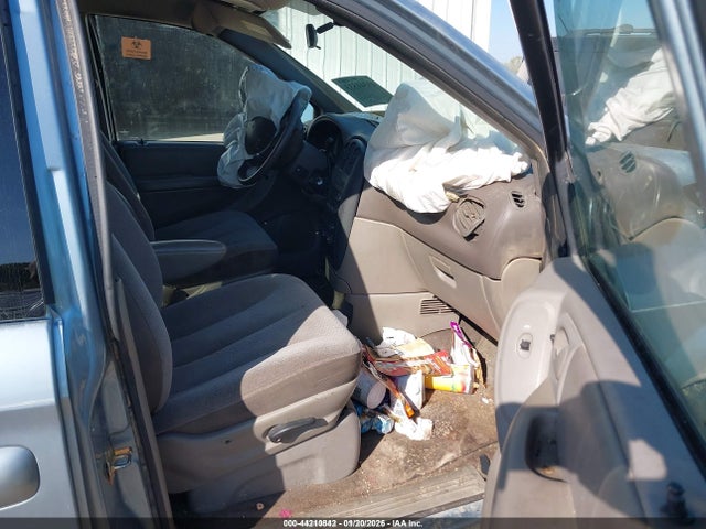 44210842 :رقم المزاد ، 1C8GJ45343B172254 vin ، 2003 Chrysler Voyager Lx مزاد بيع