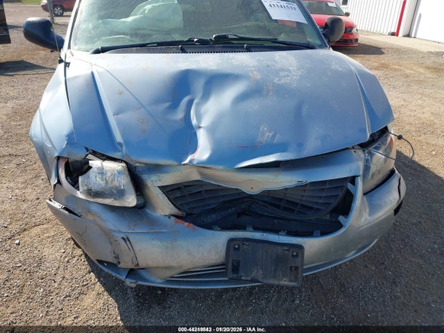 44210842 :رقم المزاد ، 1C8GJ45343B172254 vin ، 2003 Chrysler Voyager Lx مزاد بيع