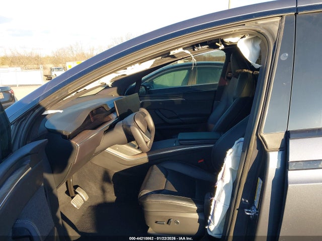 2022 TESLA MODEL X 7SAXCAE51NF361877 Photo 4