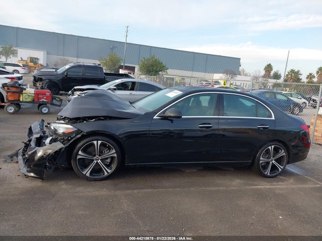 W1KAF4GBXPR127500 Mercedes-Benz C 300 Sedan