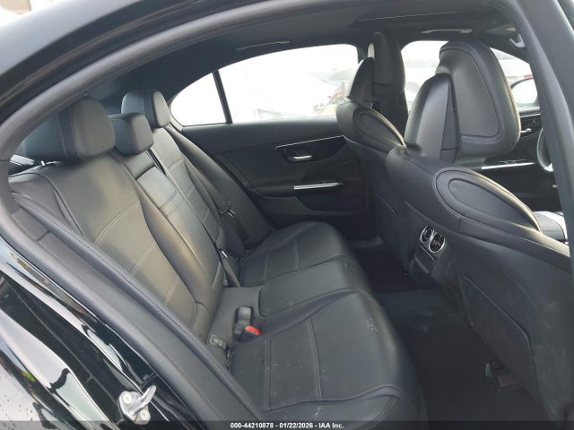 W1KAF4GBXPR127500 Mercedes-Benz C 300 Sedan