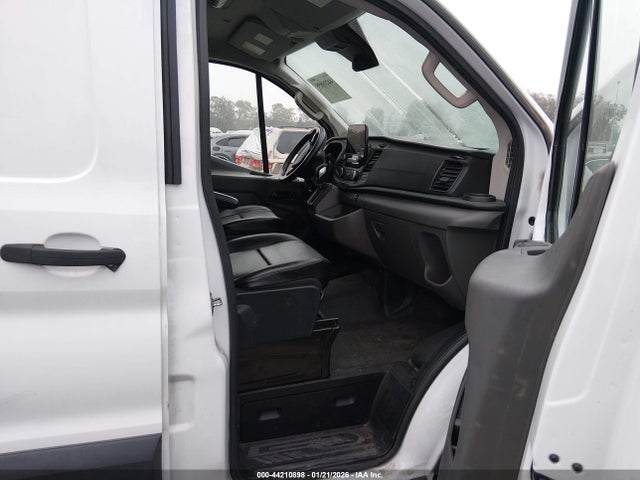 1FTYE1Y8XLKA49736 Ford Transit-150