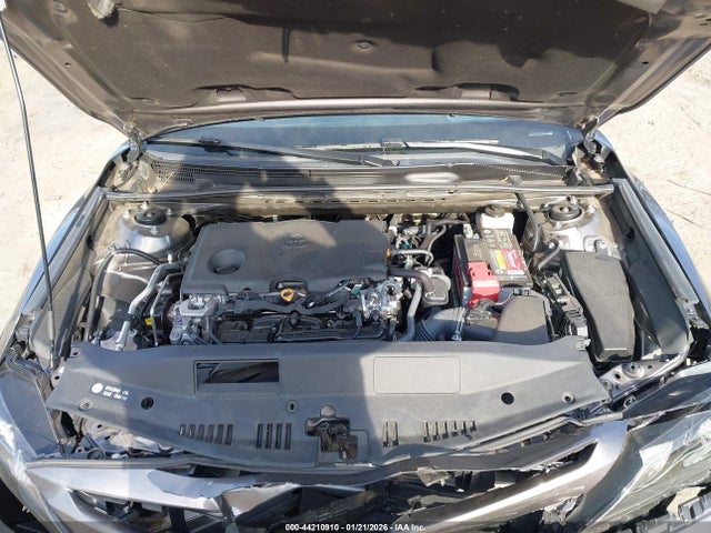 4T1G11AK1NU675806 Toyota CAMRY SE