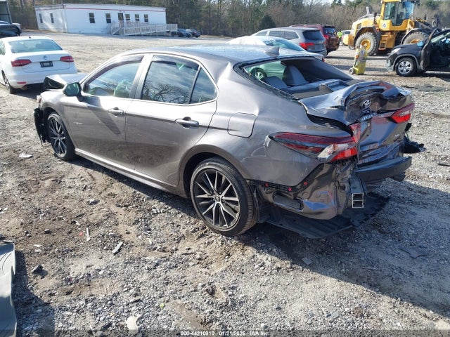 4T1G11AK1NU675806 Toyota CAMRY SE
