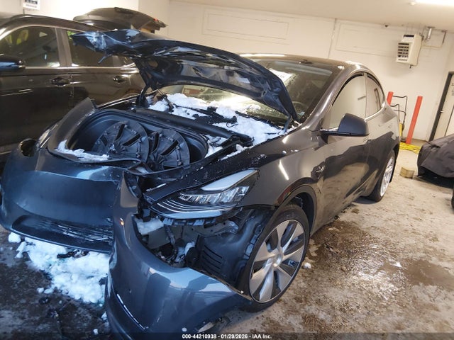 2022 TESLA MODEL Y 7SAYGAEE3NF468292 Photo 1