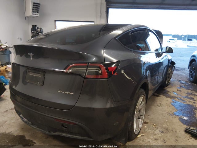 2022 TESLA MODEL Y 7SAYGAEE3NF468292 Photo 3