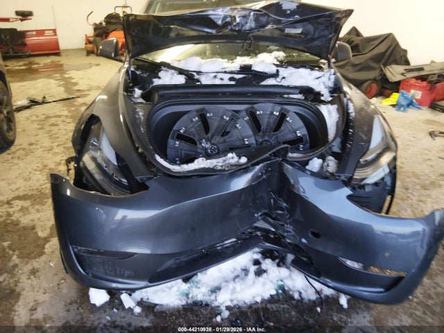 2022 TESLA MODEL Y 7SAYGAEE3NF468292 Photo 5