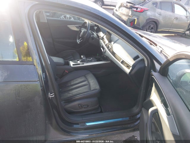WAUGNAF41HN001024 Audi A4 2.0t Premium