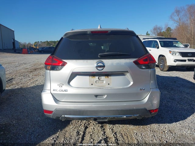 Nissan ROGUE SV 2018 KNMAT2MT1JP506215 Image 17