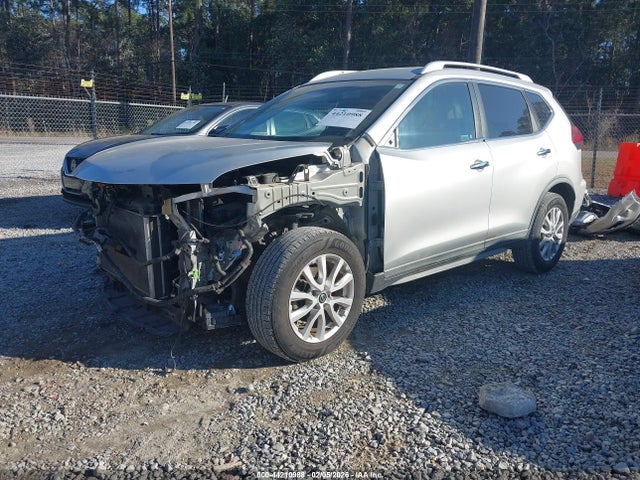 Nissan ROGUE SV 2018 KNMAT2MT1JP506215 Image 2
