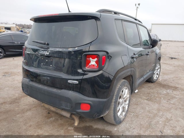 Продаж на аукціоні авто 2015 Jeep Renegade Latitude, vin: ZACCJABT4FPC05041, номер лоту: 44210993