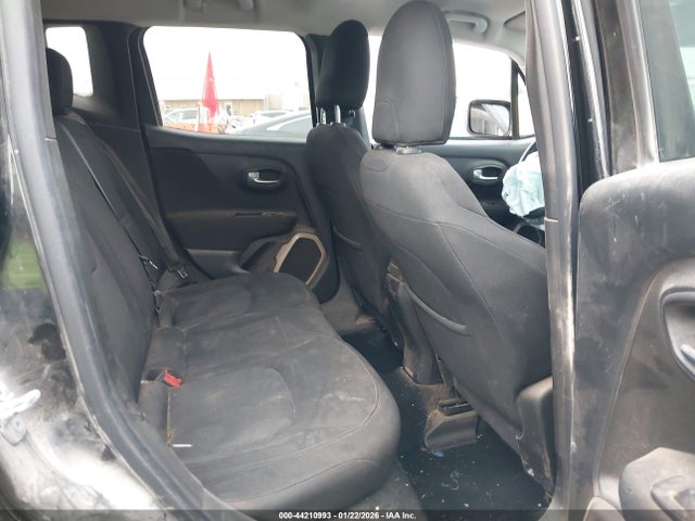 Продаж на аукціоні авто 2015 Jeep Renegade Latitude, vin: ZACCJABT4FPC05041, номер лоту: 44210993