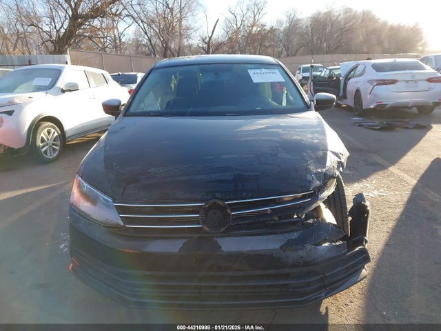 3VW3A7AJ8FM342292 Volkswagen Jetta 2.0l Tdi S