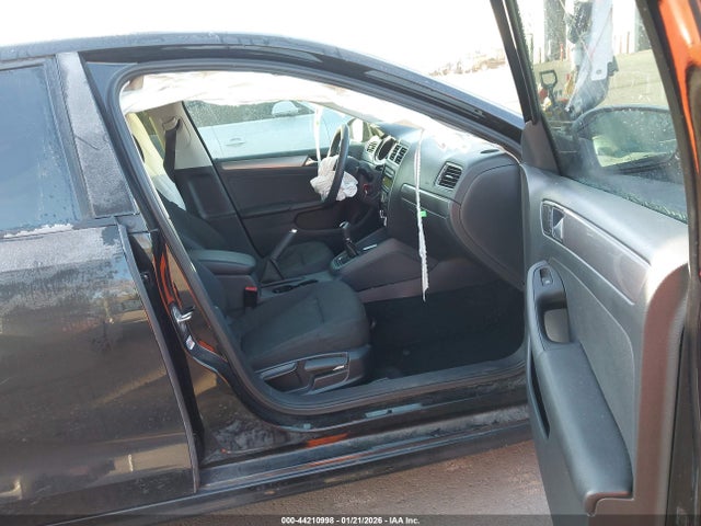 3VW3A7AJ8FM342292 Volkswagen Jetta 2.0l Tdi S