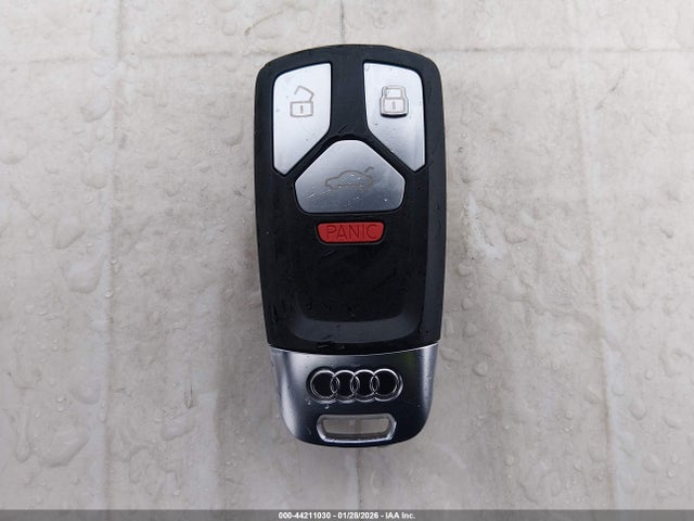 Продаж на аукціоні авто 2018 Audi Q5 2.0t Premium/2.0t Tech Premium, vin: WA1BNAFY2J2001146, номер лоту: 44211030