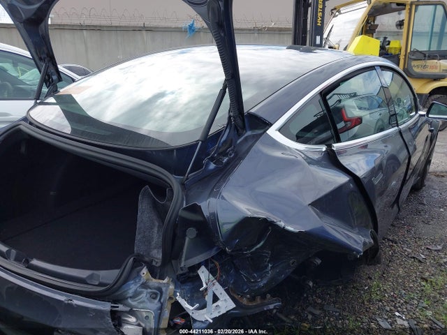 2020 TESLA MODEL 3 5YJ3E1EB1LF800777 Photo 3