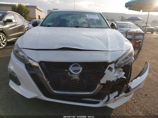 1N4BL4CW9LC171636 Nissan Altima Sr Intelligent Awd