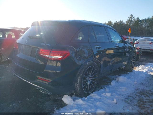 44211110 :رقم المزاد ، WDC0G6EB3HF144704 vin ، 2017 Mercedes-benz Amg Glc 43 4matic مزاد بيع