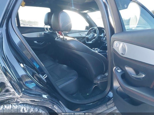 44211110 :رقم المزاد ، WDC0G6EB3HF144704 vin ، 2017 Mercedes-benz Amg Glc 43 4matic مزاد بيع