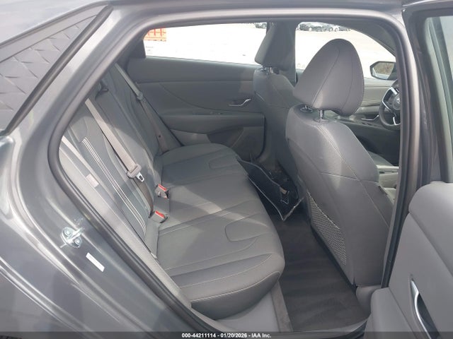 KMHLS4DG5SU019382 Hyundai Elantra Sel Convenience