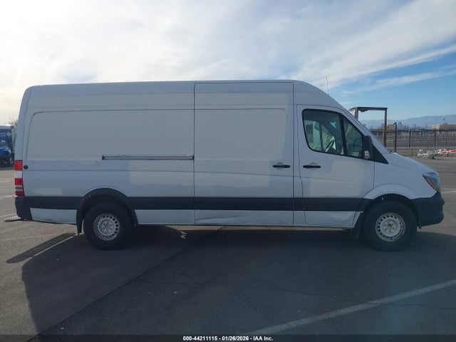 WD3PE8CD5JP599297 Mercedes-Benz Sprinter 2500 High Roof V6