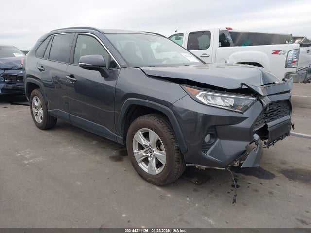 44211126 :رقم المزاد ، JTMW1RFV5KD028774 vin ، 2019 Toyota Rav4 Xle مزاد بيع