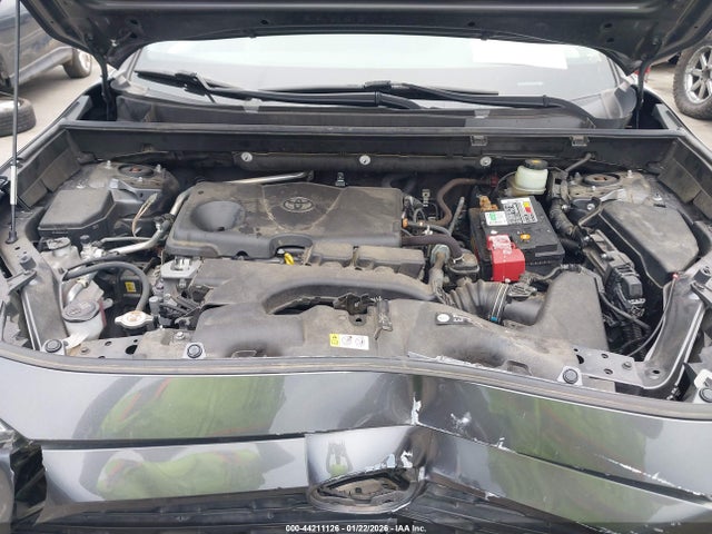 44211126 :رقم المزاد ، JTMW1RFV5KD028774 vin ، 2019 Toyota Rav4 Xle مزاد بيع