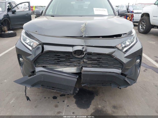 44211126 :رقم المزاد ، JTMW1RFV5KD028774 vin ، 2019 Toyota Rav4 Xle مزاد بيع