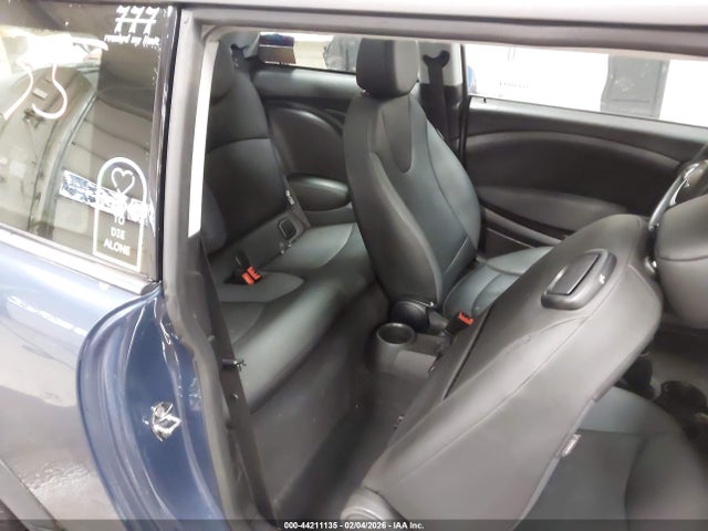 2009 MINI COOPER WMWMF335X9TU75317 Photo 7