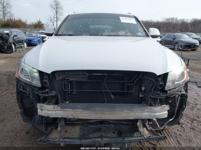 2012 Audi Q5 3.2 Premium Plus მანქანა იყიდება აუქციონზე, vin: WA1DKAFP7CA068178, აუქციონის ნომერი: 44211137