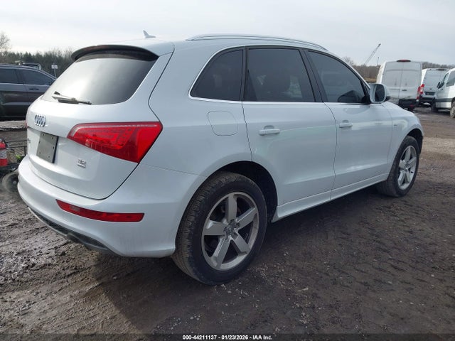 2012 Audi Q5 3.2 Premium Plus მანქანა იყიდება აუქციონზე, vin: WA1DKAFP7CA068178, აუქციონის ნომერი: 44211137