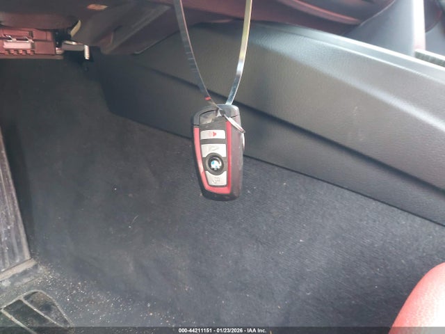 2017 BMW 330E WBA8E1C30HA159264 Photo 10