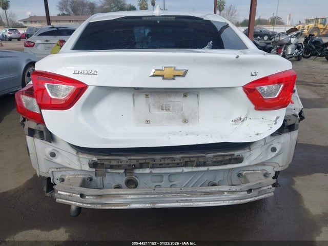 1G1BE5SM6G7314379 Chevrolet Cruze Lt Auto
