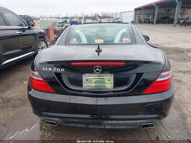 Продажа на аукционе авто 2014 Mercedes-benz Slk 250, vin: WDDPK4HA4EF085044, номер лота: 44211166